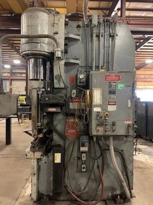 400 Ton, Pacific #K400-16, Press Brake, 16' overall, 172.75" between housing, 12" stroke, 20" open, 8" Shut - Image 4