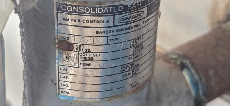 16" RJV Gas Field Services, Sweet Vertical Separator, 720 psi, 1997 - Image 4