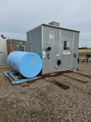 16" RJV Gas Field Services, Sweet Vertical Separator, 720 psi, 1997 - Image 2