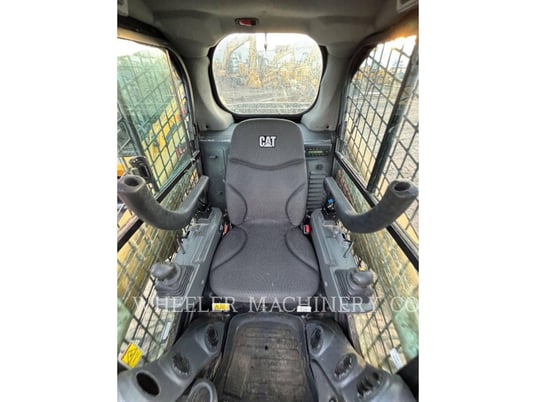 Cat 236D3 C3H2, Skid Steer Loader, 1429 hours, S/N: R4D00662, 2024 - Image 2