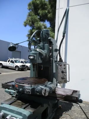 Kihueng #KMB-U-5, bed type mill, 5-Axis, rotary table - Image 4