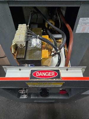 Electro-Arc #2SA, tap disintegrator, 10 KVA, 220 V., 1-phase, 18" x 26" T-Slot table - Image 9