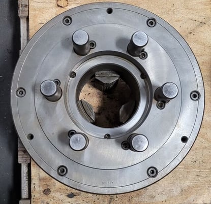 12" SCA #413185, 3-jaw chuck, D1-8 Mount, 4" center hole - Image 3