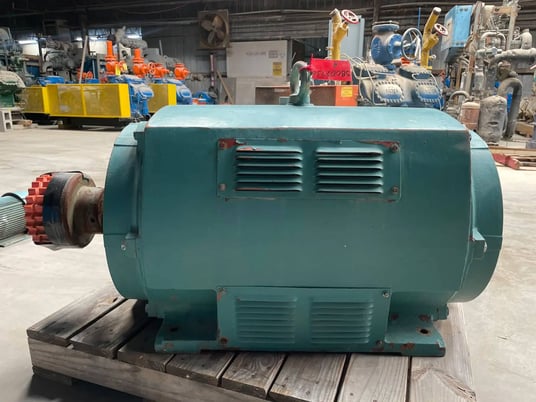 250 HP 3555 RPM Teco, 3-Phase Induction Motor, Frame 440TS, 2300/4160 Volts - Image 7