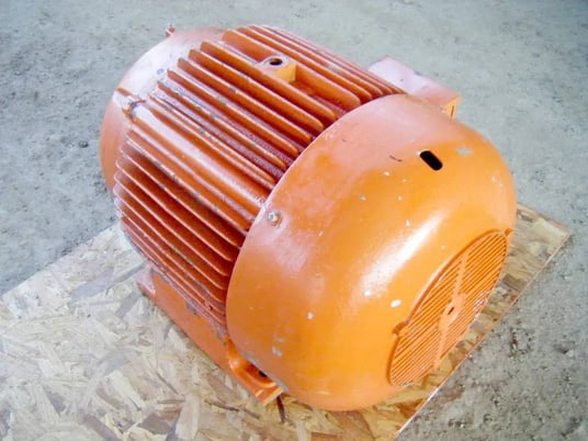 75 HP 1180 RPM Baldor, Electric Motor, Frame 450T, 460 Volts - Image 6