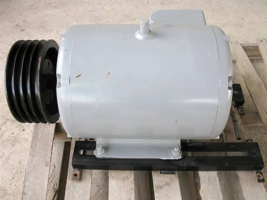 40 HP 1760 RPM Baldor, Industrial Motor, Frame 324T, 230/460 Volts - Image 7