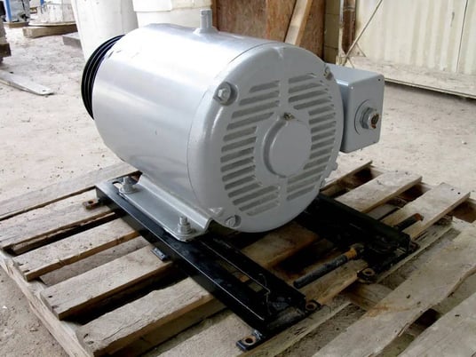 40 HP 1760 RPM Baldor, Industrial Motor, Frame 324T, 230/460 Volts - Image 8