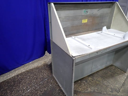 58" x 24" Dual Draw, Down Draft Table - Image 4