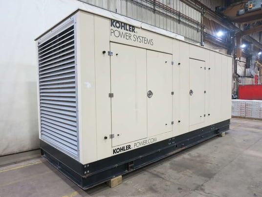 350 KW Kohler #350REZXB, Natural gas generator set, 277/480 Volts, 119 hours, 530 HP @ 1800 RPM, Doosan - Image 2