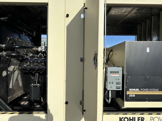 350 KW Kohler #350REZXB, Natural gas generator set, 277/480 Volts, 119 hours, 530 HP @ 1800 RPM, Doosan - Image 6