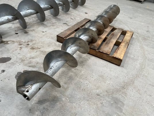 12" diameter x 9' long, standard pitch stainless steel scre - Image 3