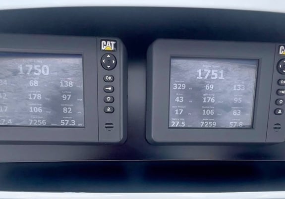 1825 HP @ 2300 RPM Caterpillar #C32, Marine Diesel Engine Package w/Twin Disc MGX-6599A Marine Gears, 2.03:1 - Image 3
