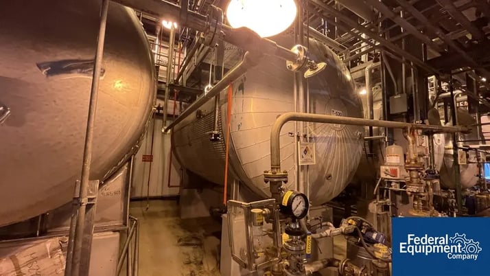 5000 gallon Industrial Alloy, Horizontal Receiver Tank, 304L Stainless Steel, 8' diameter x 14' straight - Image 1