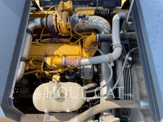 Deere &Co 210GLC, Crawler Excavator, 310 hours, S/N: 529120, 2021 - Image 7