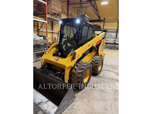 Cat 262D3, Skid Steer Loader, 146 hours, S/N: TP402039, 2024 - Image 1