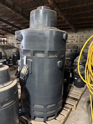 900 HP 1185 RPM General Electric, Frame 6339P30, weather protected enclosure type 1, VHS, vertical hollow - Image 2