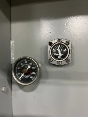 2000/2240 KVA 13800 Primary, 480Y/277 Secondary, General Electric, padmount transformer - Image 9