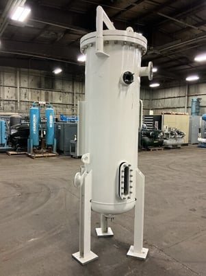 General Electric #GLEGG, 1090 liter plastic lined steel tank, 30" OD, 78" straight wall, 150 psi - Image 2