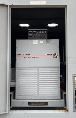 1250 KW Spectrum / Spectrum #1250DS, diesel generator set, 277/480 Volts - Image 6