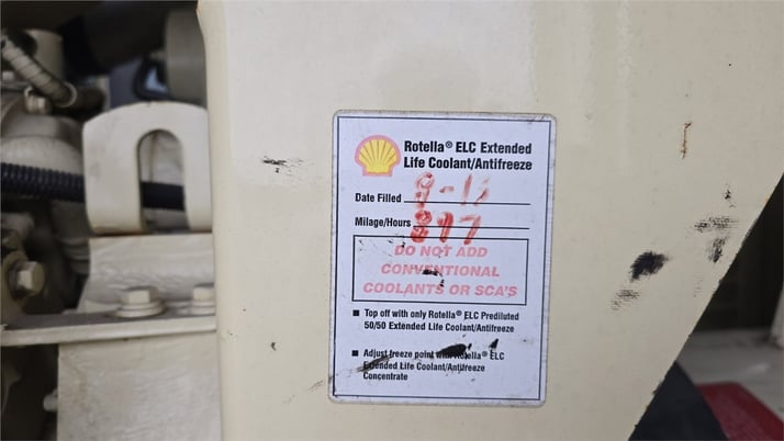 600 KW, Diesel Generator, Modine Heat Exchanger, 1232 hours, 2015 - Image 9