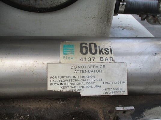 Flow, WaterJet Cutter w/Hydraulic Powered Intensifier, 30 HP, 60000 psi - Image 3