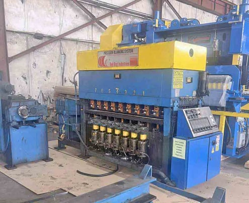 72" x .135" Herr Voss, 5-HI precision leveler, 35000 psi yield, 19 work rolls, 250 HP, 1750 RPM, 400 FPM, 500 - Image 4