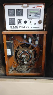 35 KW Generac #99A08562-S, Diesel Generator, Daewoo engine, 1PH, 120/240 Volts, 1500 Hrs - Image 3