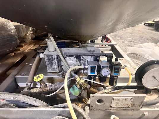 AMF 2000 Dough Pump W/ Control system - Image 6