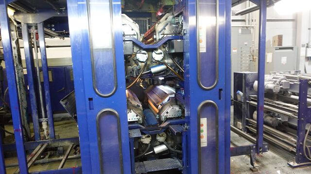 DGM #440, Web Offset Press System, 22.75" cutoff, 36" web, 3x tower, 2x folders, 2001 - Image 5