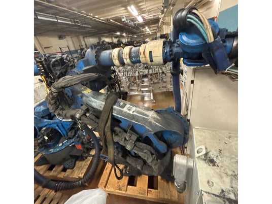 Yaskawa, Motoman ES165D, articulated robot, 2651mm reach, 165 kg, 6 axes, 2011 (2 available) - Image 8