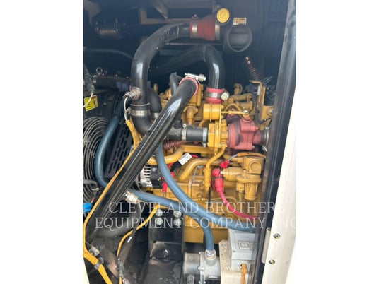 28 KW Caterpillar XQ 35, Diesel, 1800 RPM, 480V, 3990 hours, 2023 - Image 8
