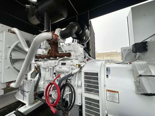 250 KW Blue Star Power Systems #JD250-02, diesel generator set, 120/208 Volts, 422 HP @ 1800 RPM, John Deere - Image 7