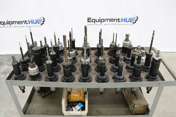 Caterpillar 50 assorted tool holders in cart (36 available) - Image 8
