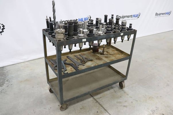 Caterpillar 50 assorted tool holders in cart (36 available) - Image 3