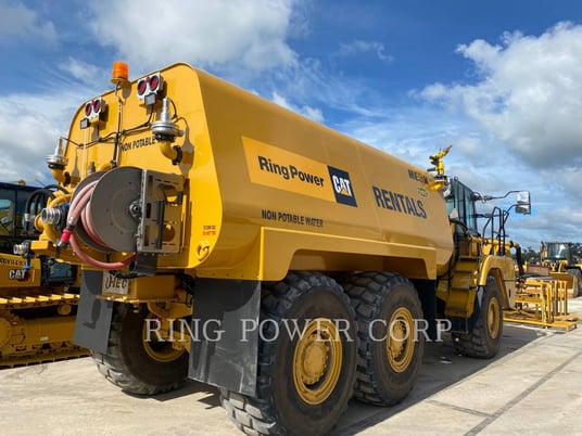 Caterpillar 725WW, Water Truck, 2415 hours, S/N: 3T900541, 2022 - Image 4