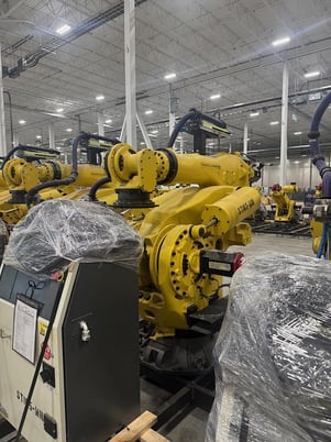 Fanuc, M-900iB/700, 6-Axis robot with R-30iB Plus controller, 700 Kg payload, 2832mm reach, never used, 2022 - Image 1