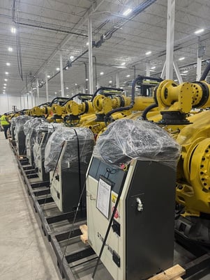 Fanuc, M-900iB/700, 6-Axis robot with R-30iB Plus controller, 700 Kg payload, 2832mm reach, never used, 2022 - Image 2