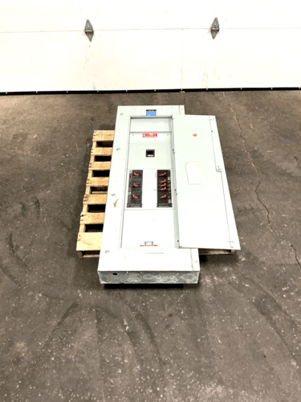 400 Amp. General Electric, NHB, panelboard, 4W, 277/480Y Volts, 3 phase - Image 1
