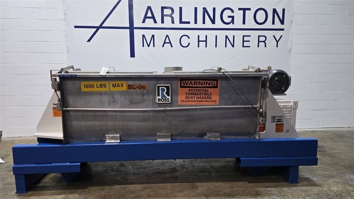 56 cu.ft. Roos #42A-52, Stainless Steel ribbon blender, 20 HP, TEFC, Fr.256T - Image 1