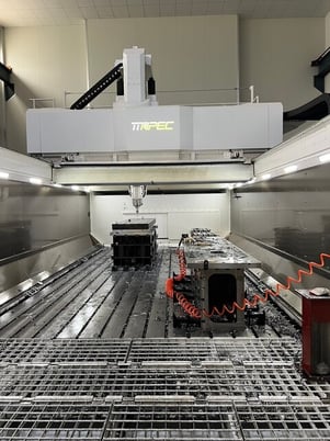Apec #G3060-5L, 5-Axis Double Column Gantry Mill, 236.6" X Travel, 118.1" Y Travel, 39.3" Z, 15000 RPM, 40 - Image 2