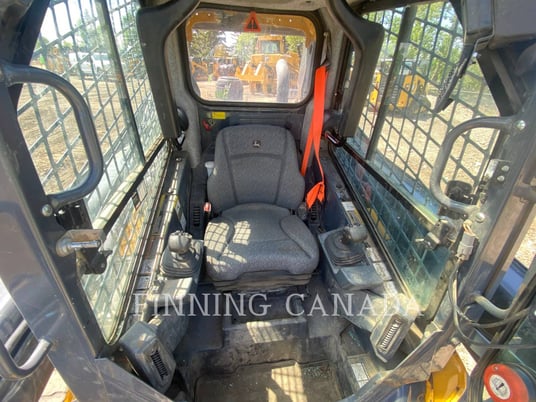 John Deere 325G, Track Loader, 1150 hours, S/N: 1T0325GKTPJ438965, 2022 - Image 6