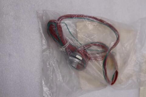 Allen-Bradley Bradley 888R-M5AC2-3F RECEPTACLE AC MICRO STOCK H1646A - Image 2