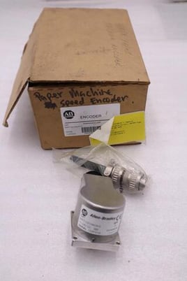 New Allen-Bradley bradley 845t-dz33ack-c encoder ser.a 845tdz33ackc stock 3843cc - Image 1
