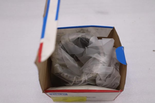 New open box skf h320 adaptor sleeve stock 5708cc - Image 2