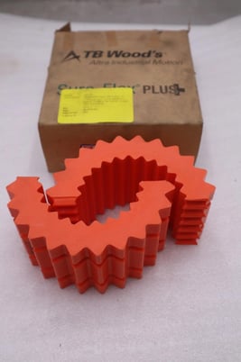 Tb woods 9hs split sleeve coupling insert new open box stk cc143 - Image 2