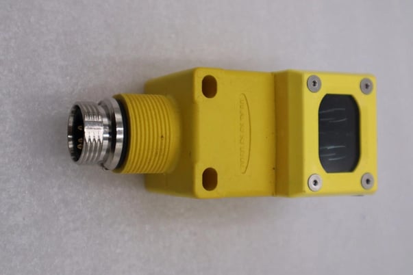 BANNER ENGINEERING Q45VR3LPQ Photoelectric Sensor STOCK H841A - Image 2