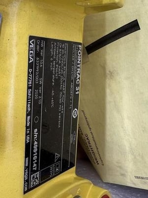 Vega pt31.ux1adnbx006 pointrac 31 transmitter new in box stock 3360 - Image 3