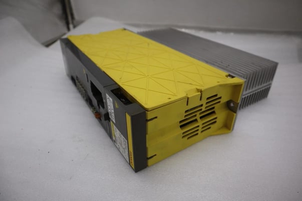 Fanuc a06b-6097-h201 servo amplifier stock 113b - Image 4