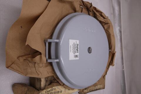 New open box dialight top hat hzx thp3 adapter stock h808 - Image 3