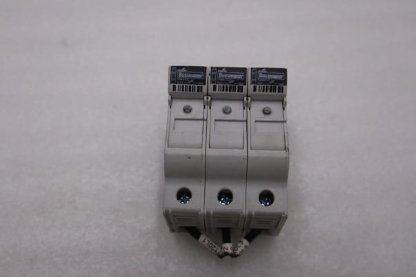 Cooper Bussmann CHCC 3-Pole Fuse Holder 600V 30A STOCK H1519A - Image 1